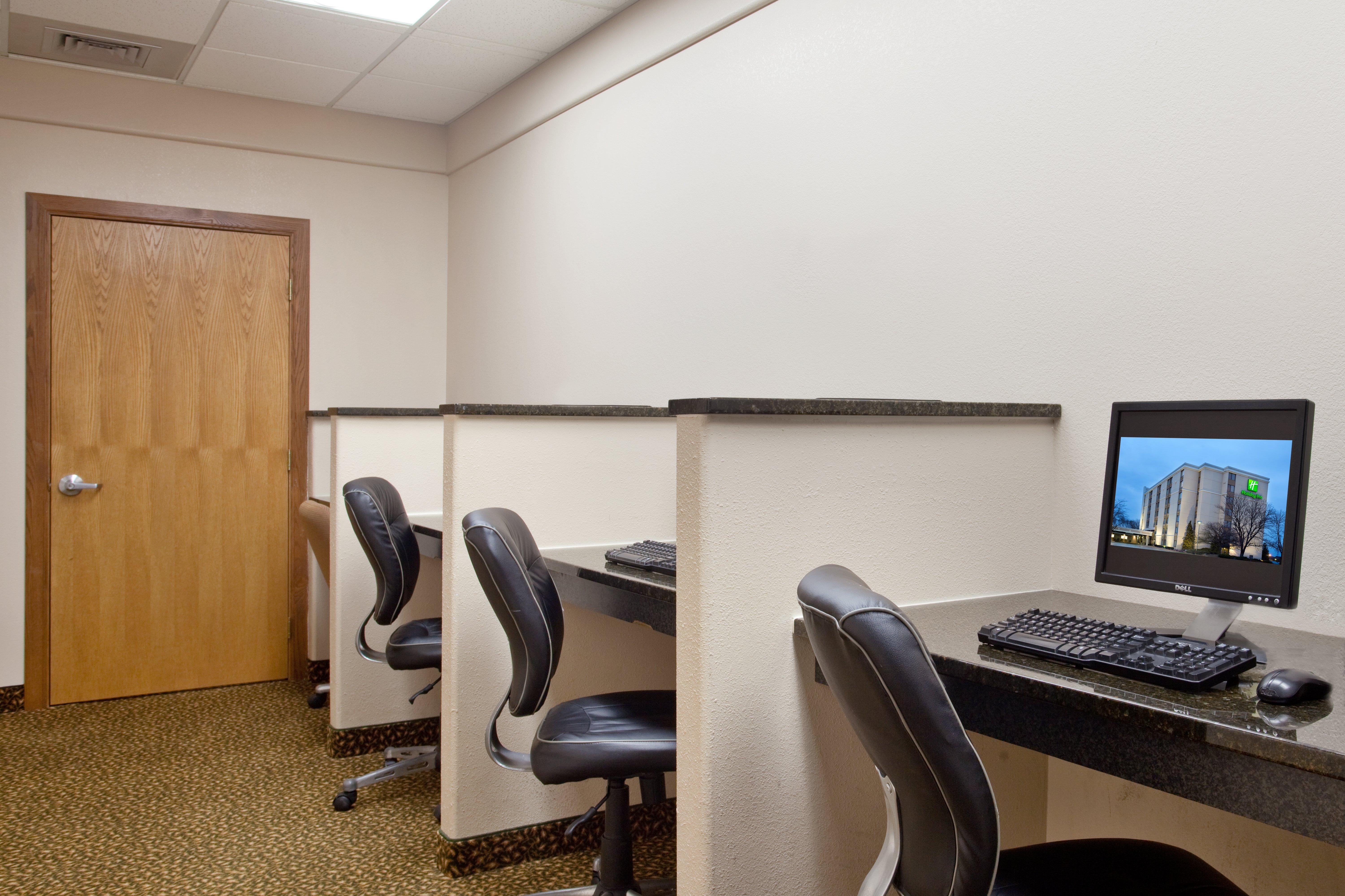 Holiday Inn Rockford By Ihg Exterior foto